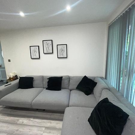 Luxury 1 Bedroom Apartment Bromley Eltham Exteriér fotografie